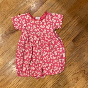 GAP Bubble romper 12-18mo